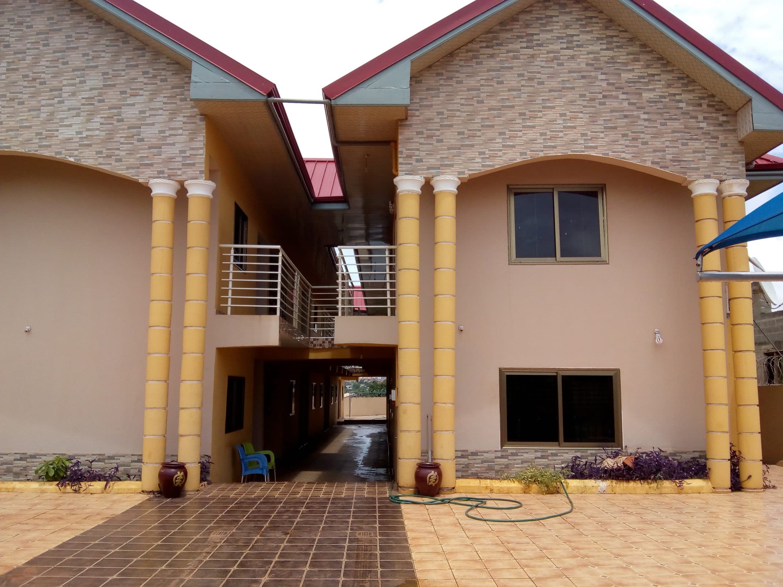 Golden Elisem Hostel